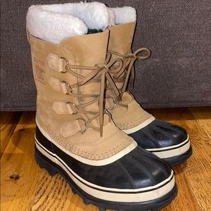 Sorel Caribou Winter Boots *LIKE NEW*